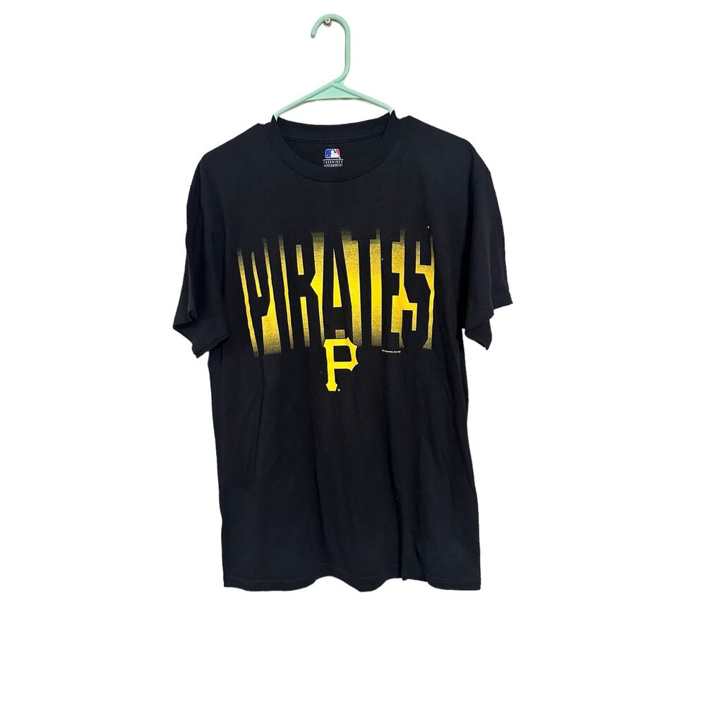Pirates MLB Genuine Merchandise Black Yellow Short Sleeve T-Shirt Size Medium
